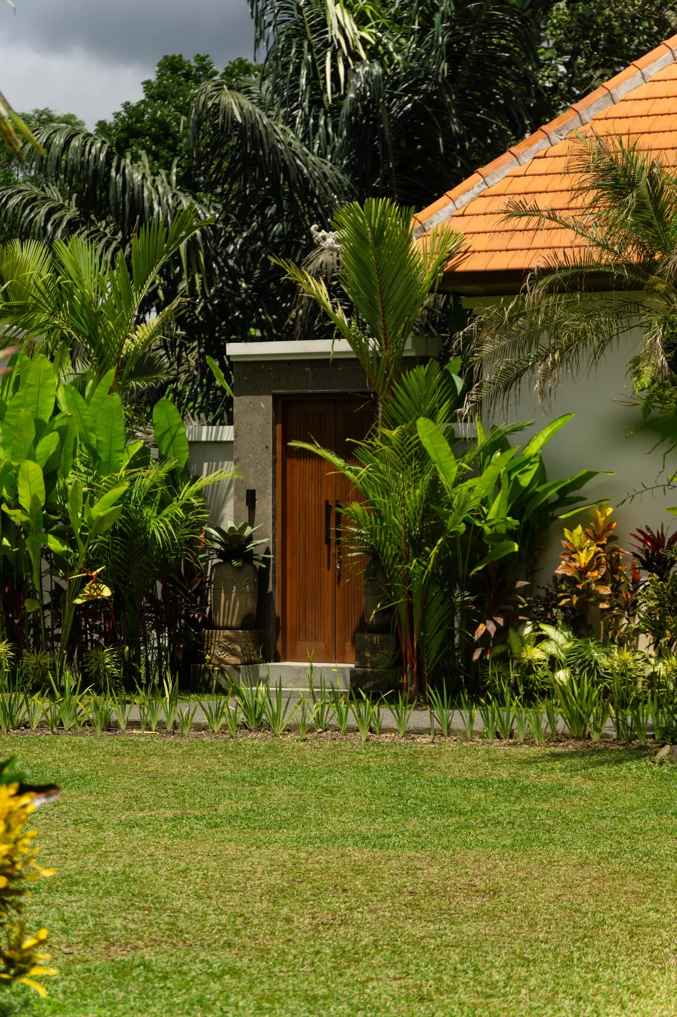 Tanah Wuk Story 1