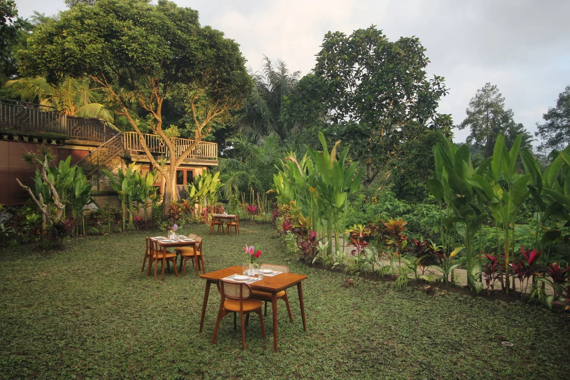 Restaurant Dining Hall with Panoramic Nature View